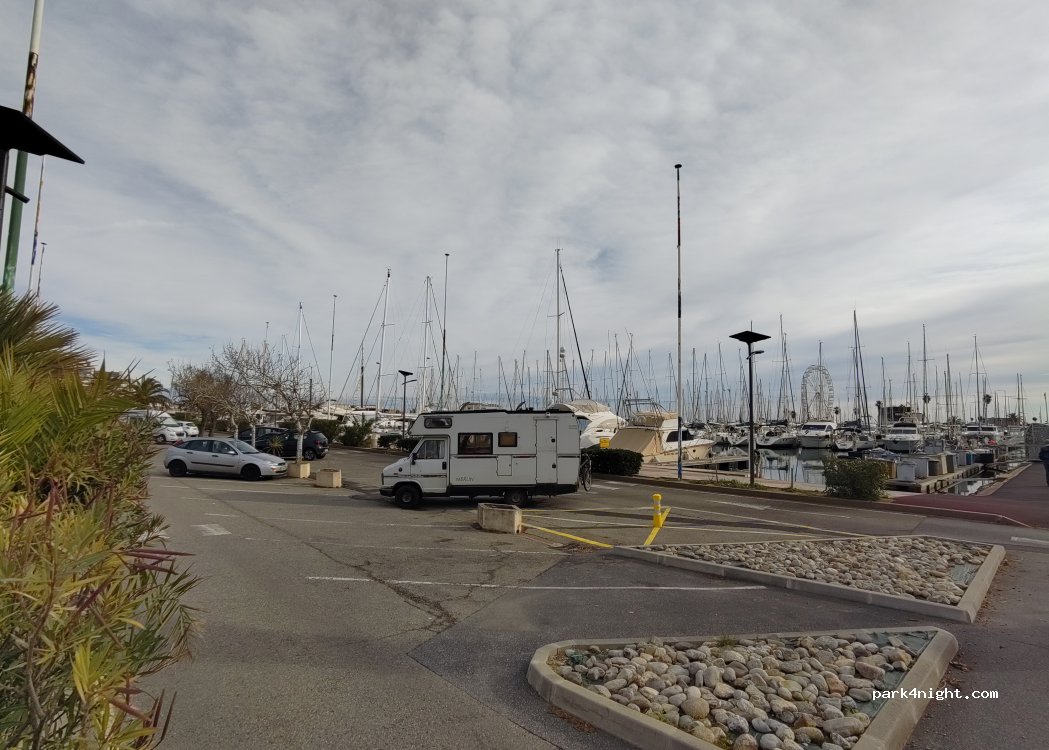(66140) Canet-en-Roussillon - 7 Quai de Barcelone — foto 3