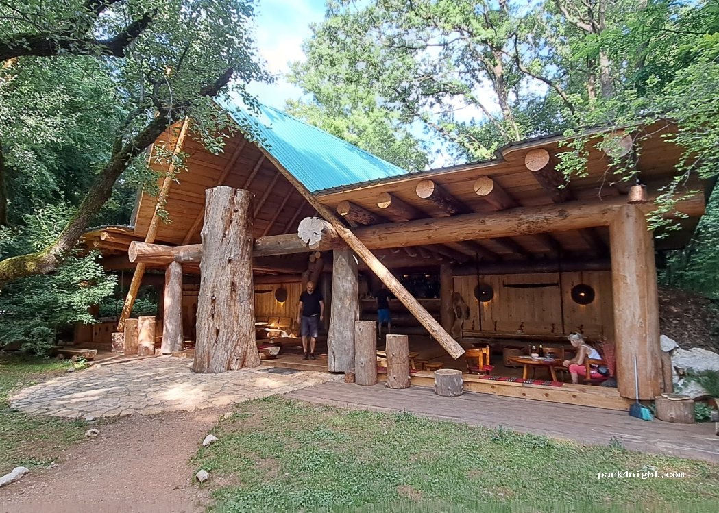 Camp Ćuk — foto