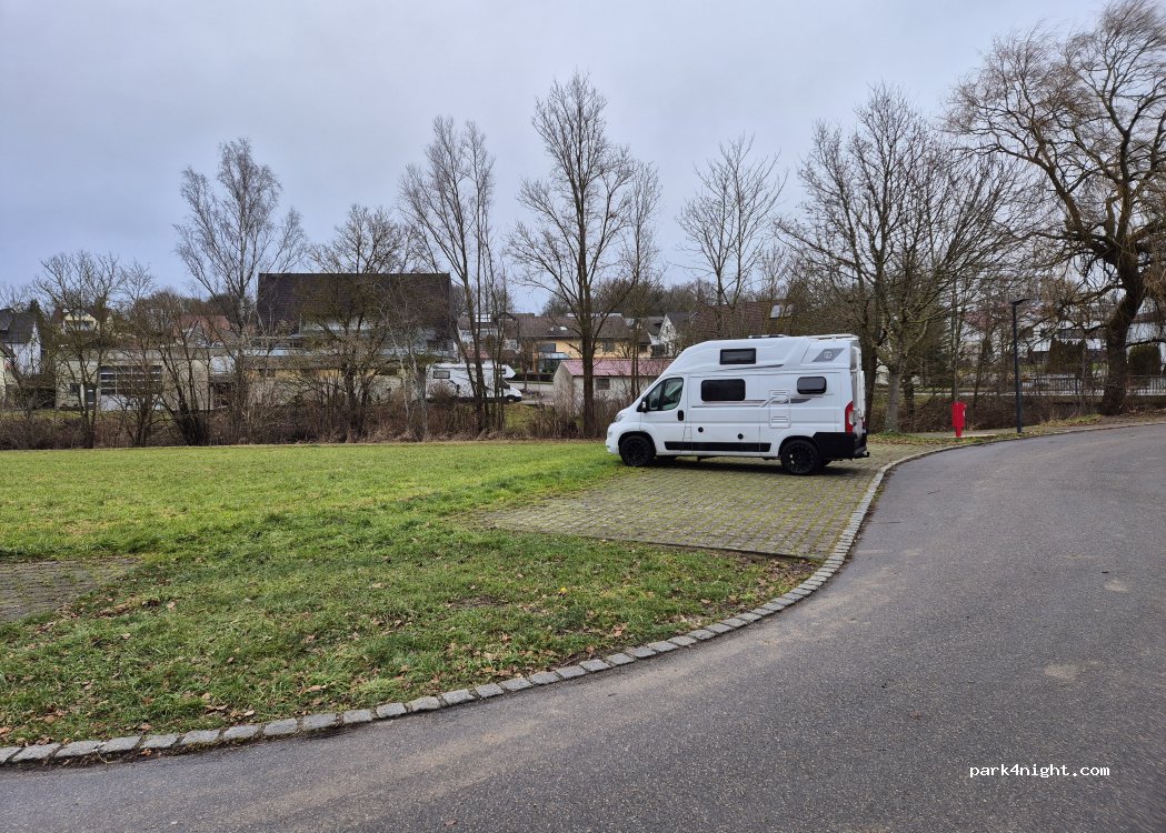(73492) Rainau - 11 Ellwanger Straße — foto 2
