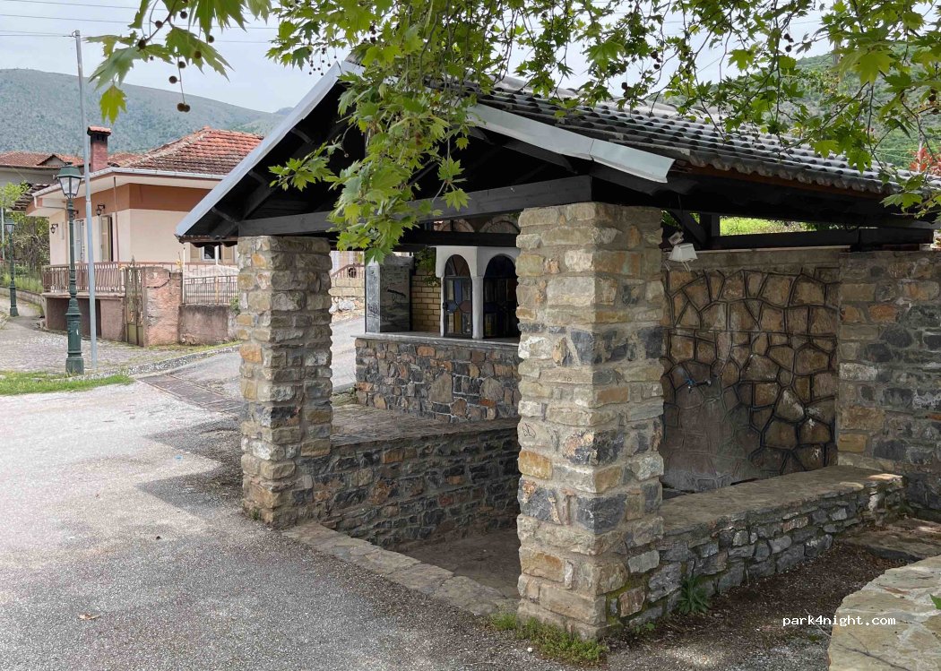 (503 00) Mikrokastro - Unnamed Road — foto