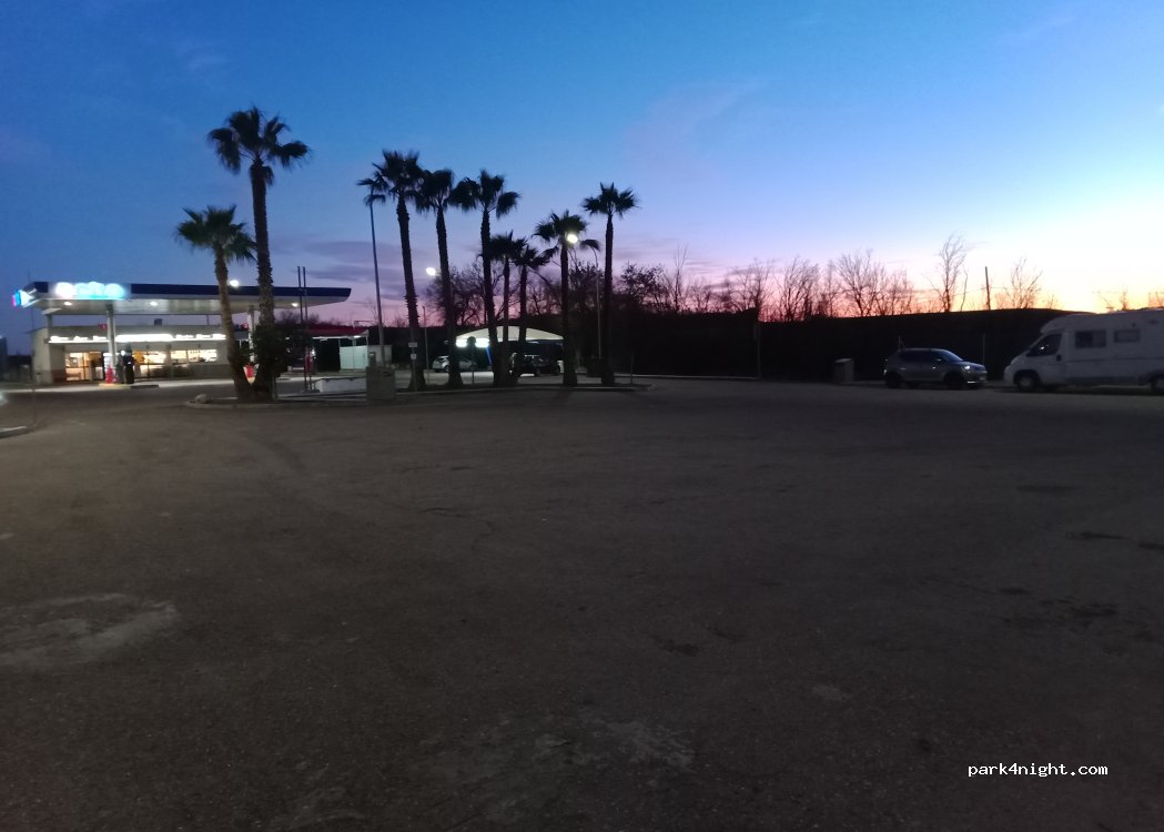 (06009) Badajoz - Km 2. 1 Carretera de Sevilla — foto 5