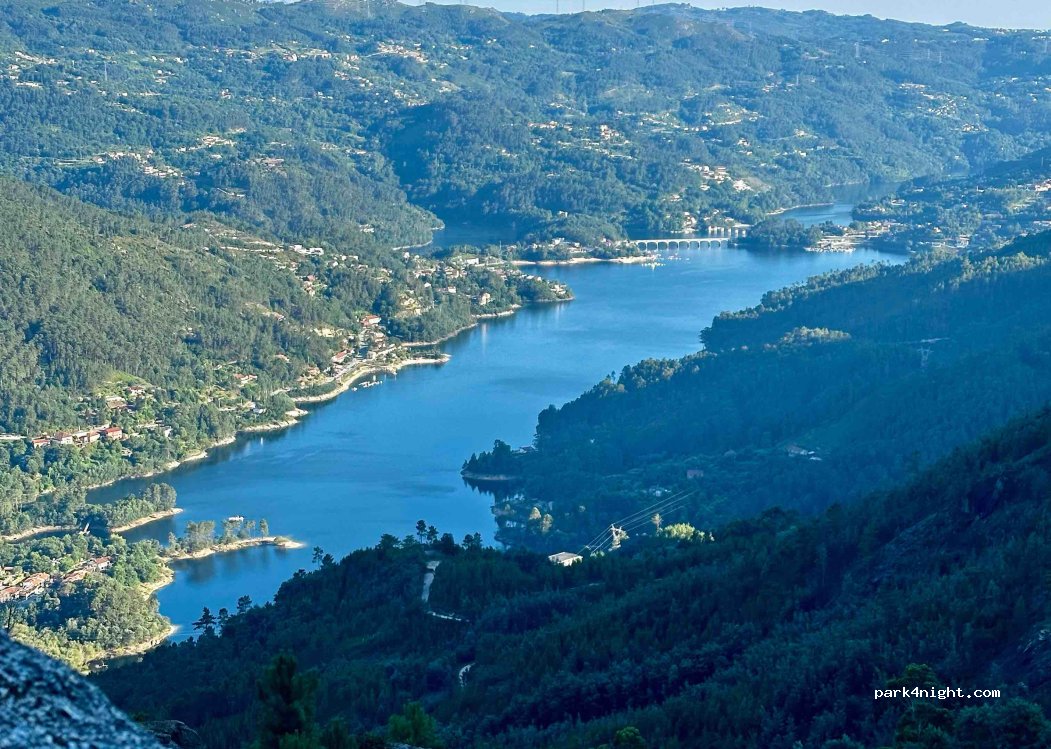 (4845-075) Vilar da Veiga - Unnamed Road — foto 4