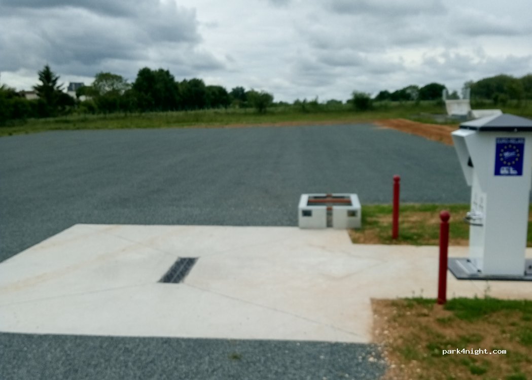 Aire de camping-car Meursac — foto