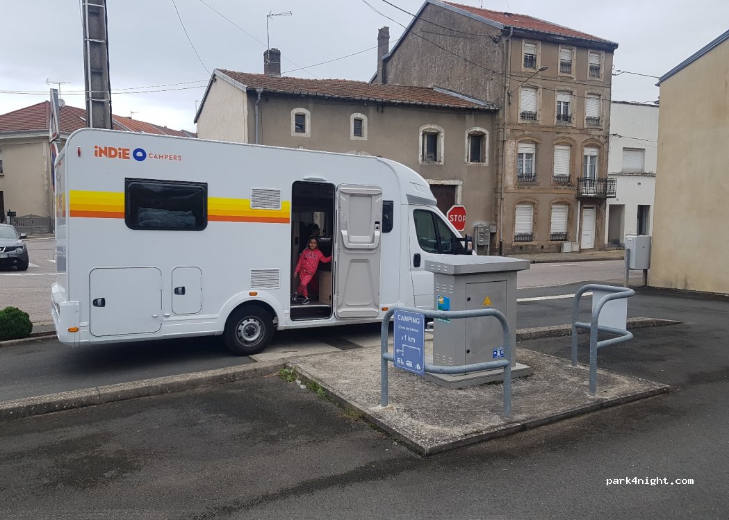 (54450) Blâmont - 13 Rue Victor Pierre — foto
