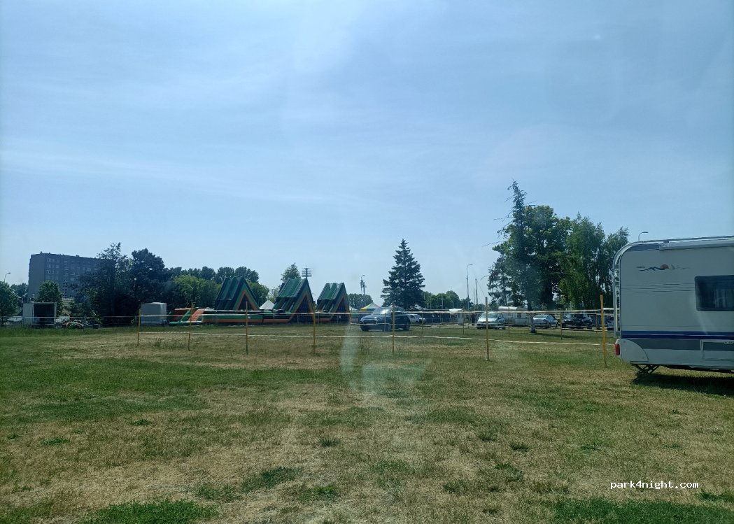 (78-100) Kołobrzeg - 1 Warzelnicza — foto 3