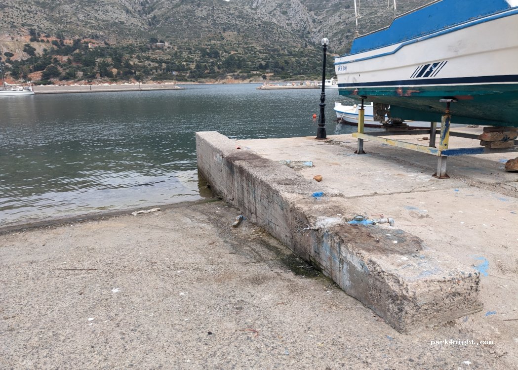 (821 02) Limenas Lithiou - Unnamed Road — foto