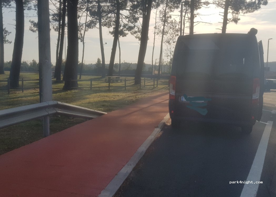 (36969) Pedrouzos - Unnamed Road — foto