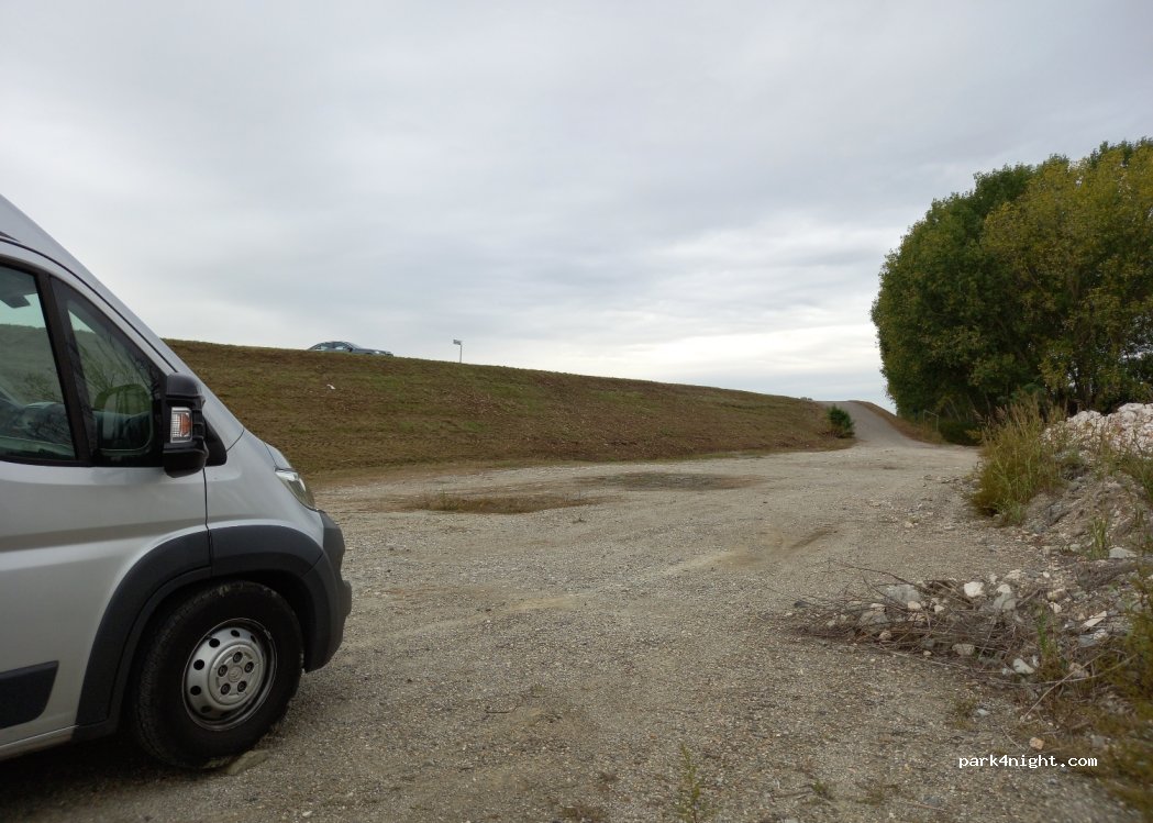 (43018) Sissa - 12 Frazione Torricella — foto