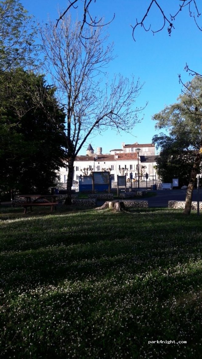 (17350) Le Mung - 1 Rue des Bateliers — foto 4