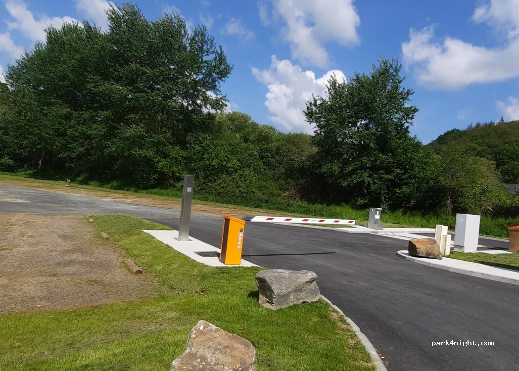 Aire Camping Car de Jugon-les-lacs — foto