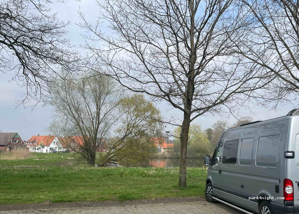 (49828) Lage - 2 Am Sportplatz — foto 3