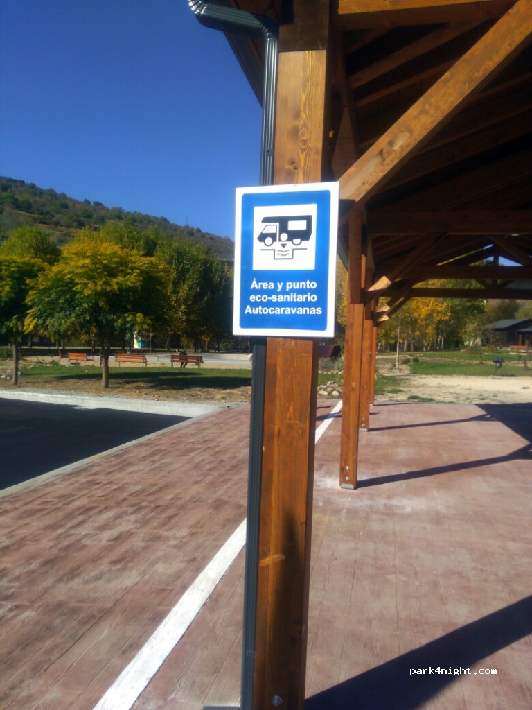 () Toral de los Vados - Carretera de Logroño — foto 4