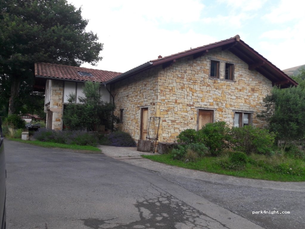 Camping Narbaitz à Ascarat — foto