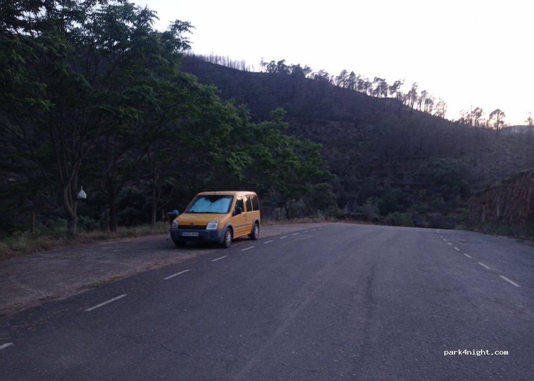 (10625) Ladrillar - Unnamed Road — foto