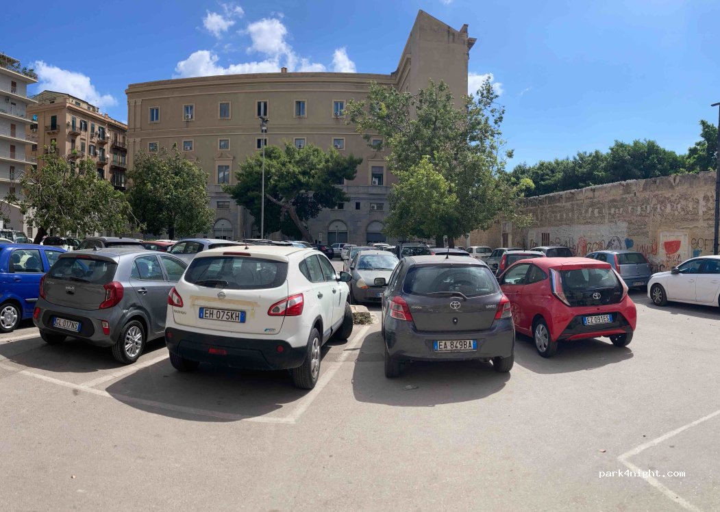 (90127) Palermo - Via Trieste — foto 3
