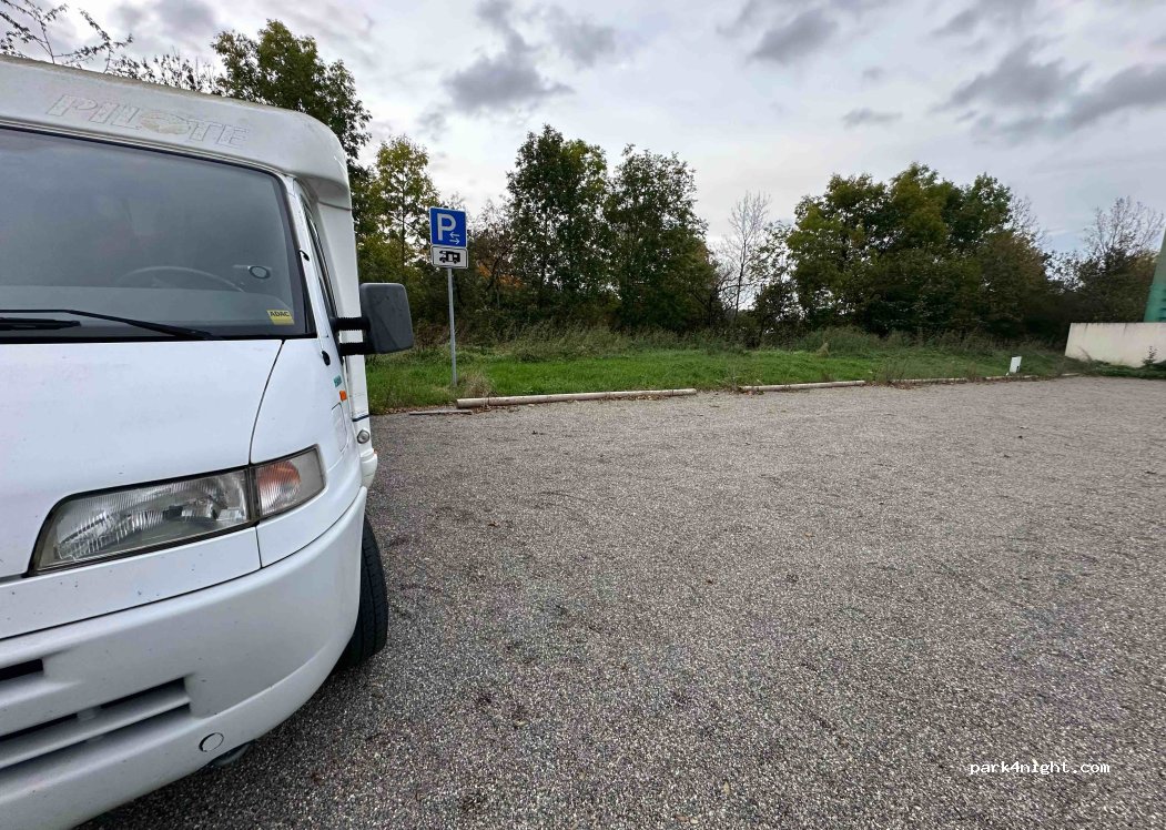 (72336) Balingen - 41 Alte Balinger Straße — foto 2