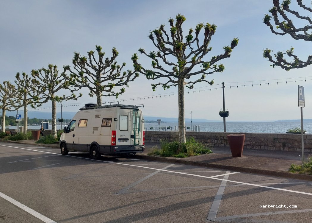 (1290) Versoix - 2 Quai de Versoix — foto