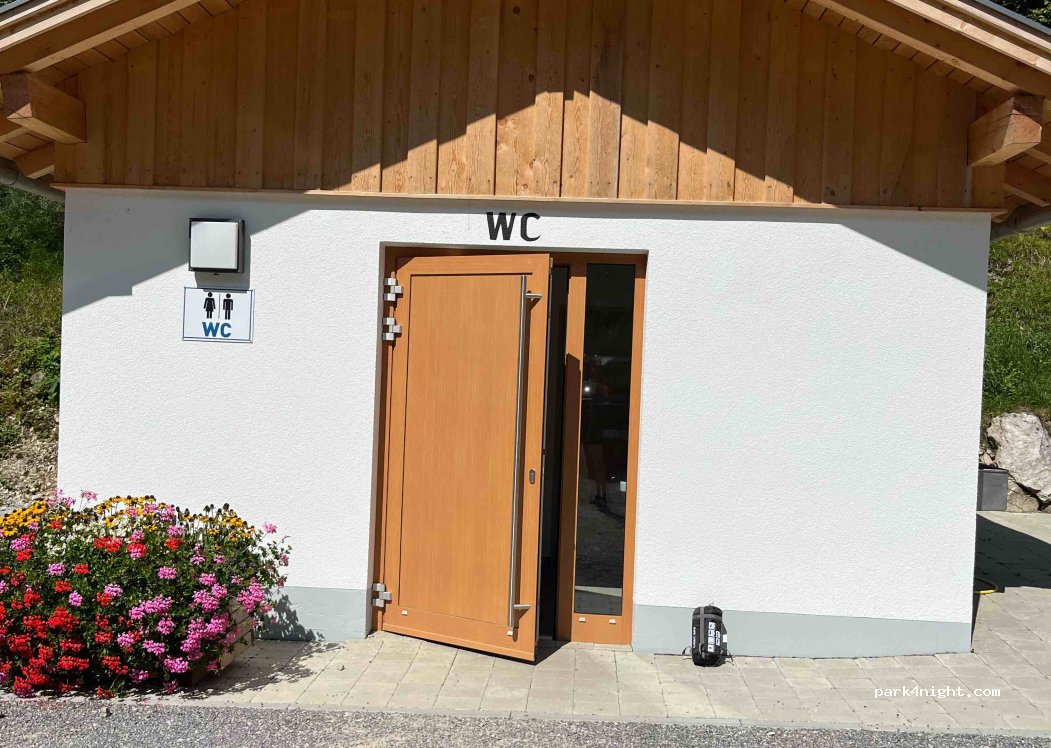 Parkplatz Säge — foto 4