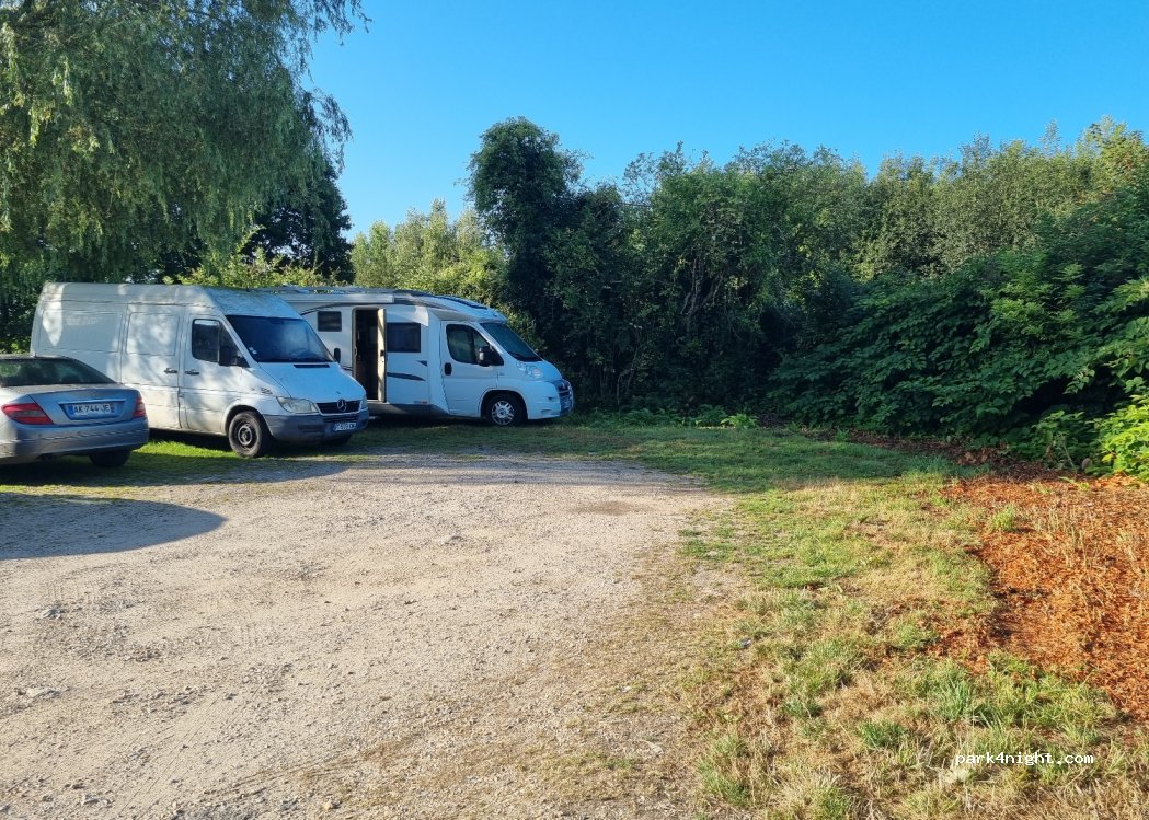 (14100) Lisieux - 88 Route d'Orbec — foto 2