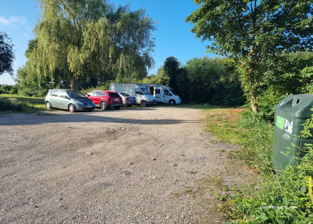 (14100) Lisieux - 88 Route d'Orbec — foto 3
