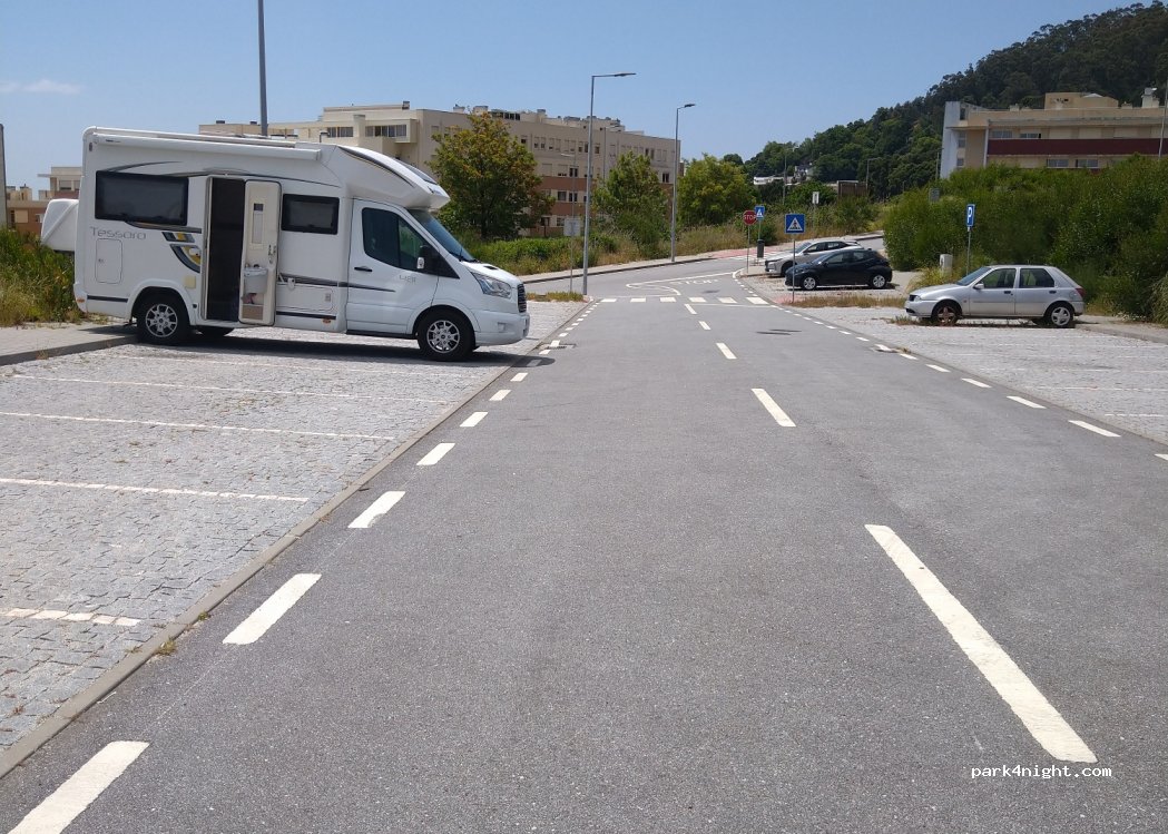 (4900) Viana do Castelo - 168 Rua da Catalôa — foto