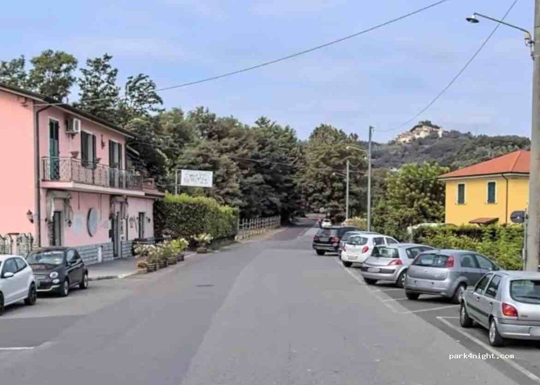 (19038) Sarzana - 181 Via Brigata Partigiana Ugo Muccini — foto