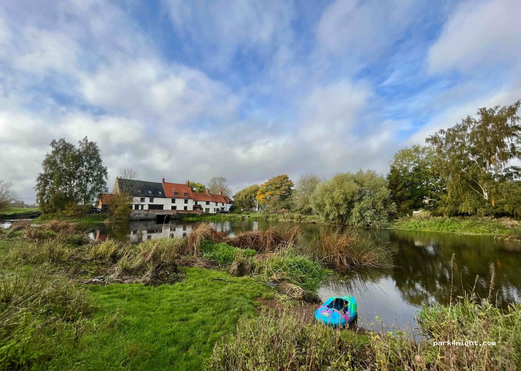 (NN29 7TD) Great Doddington - 44 Hardwater Road — foto