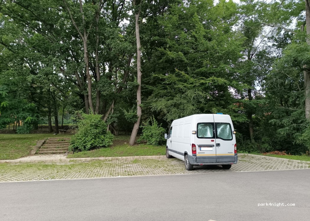 (3232) Gyöngyös - 47 Üdülősor utca — foto 2