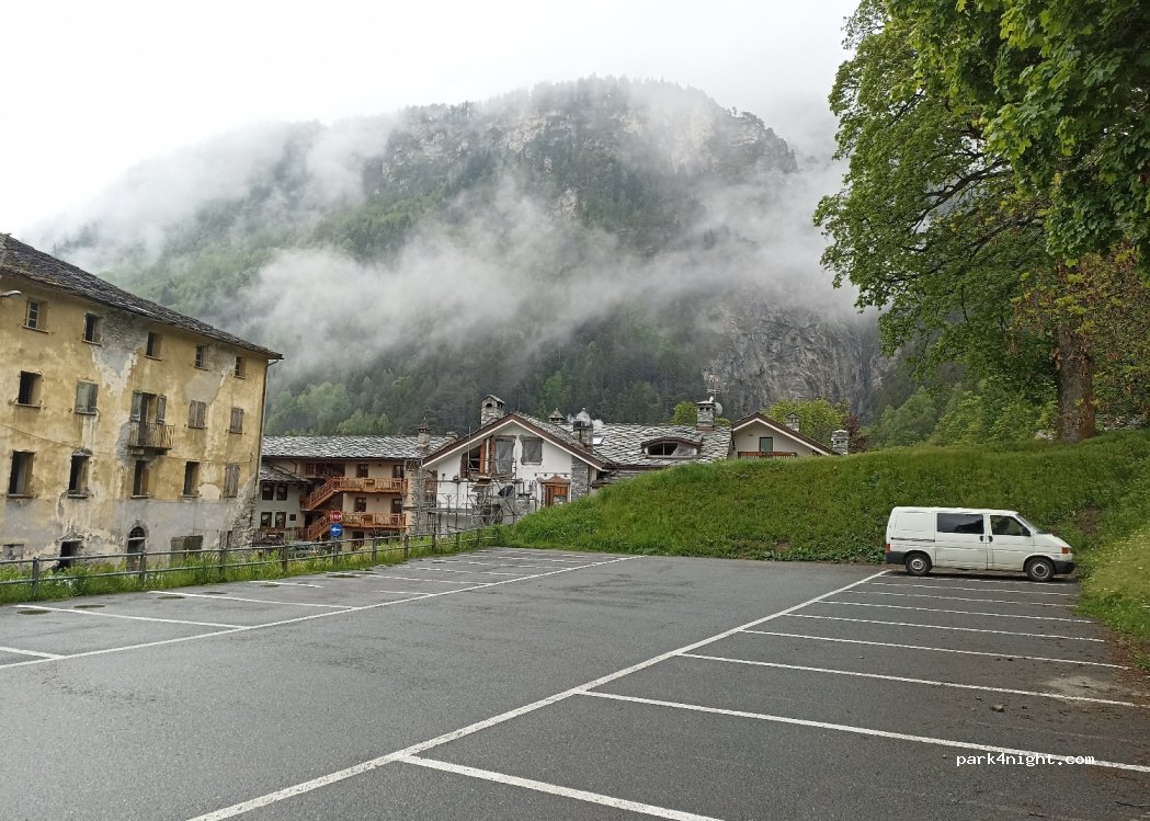(11010) Pré-Saint-Didier - 1 Allée des Thermes — foto 3