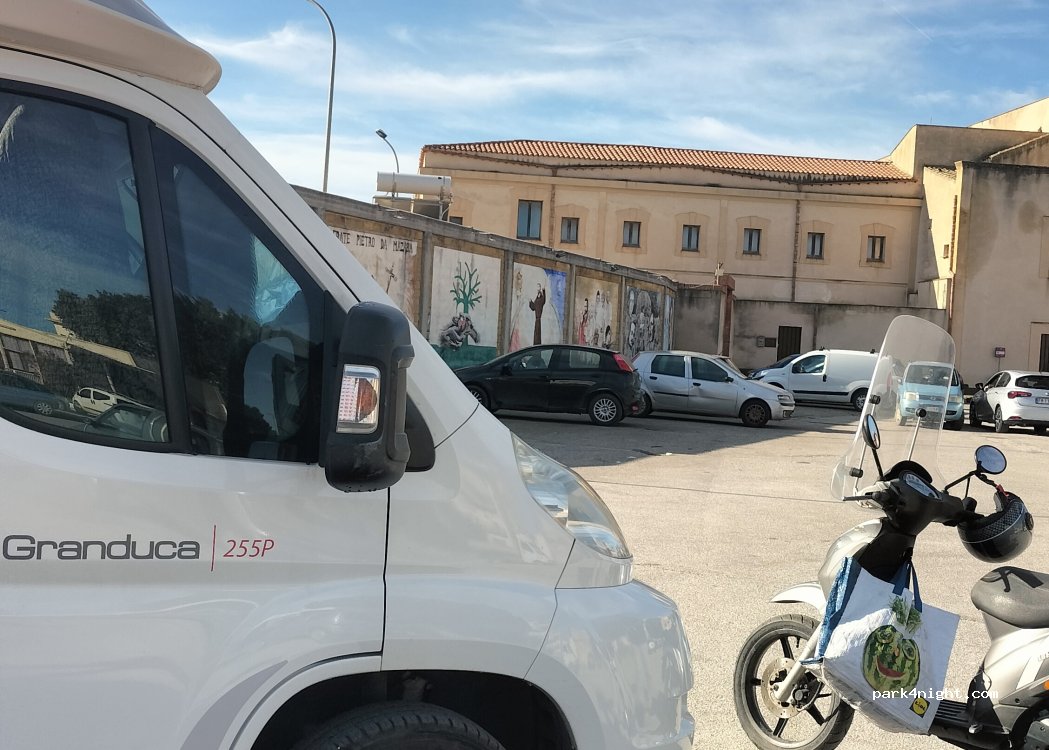 (91022) Castelvetrano - 17 Piazza San Francesco d'Assisi — foto 3
