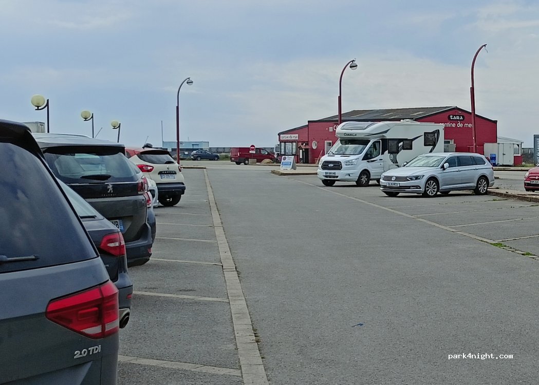 (29740) Plobannalec-Lesconil - 2 Quai de Langoguen — foto 3