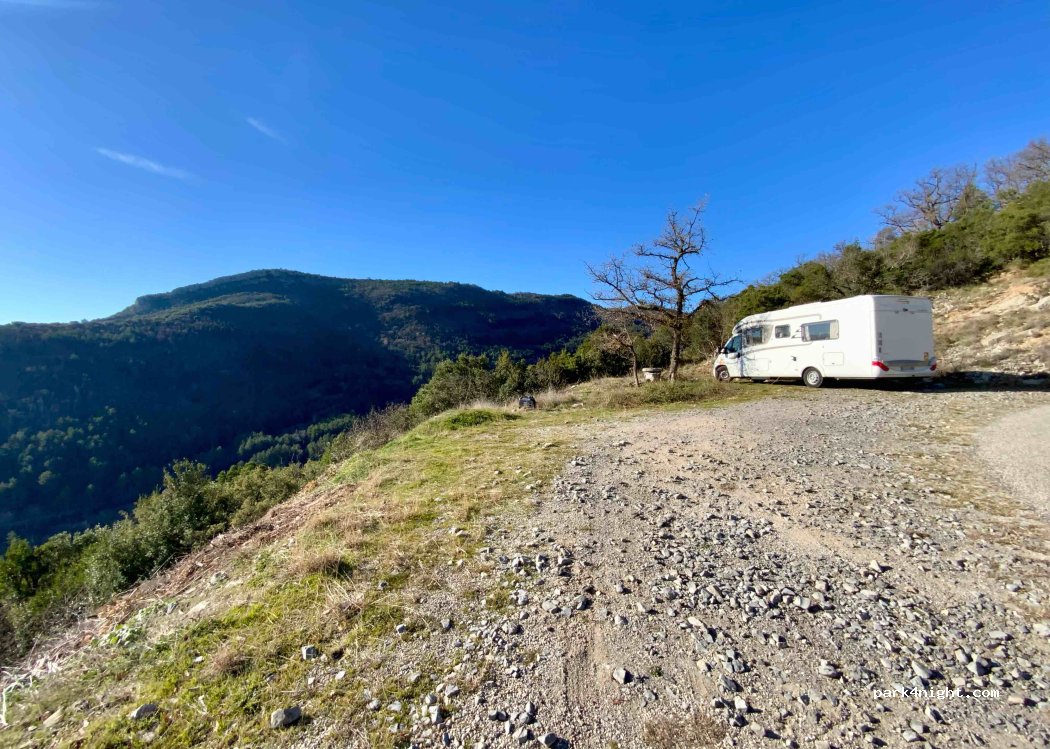(30170) La Cadière-et-Cambo - D296 — foto 3