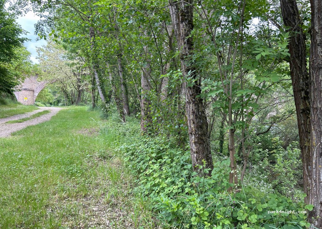 (12480) Broquiès - Pont du Navech — foto 2