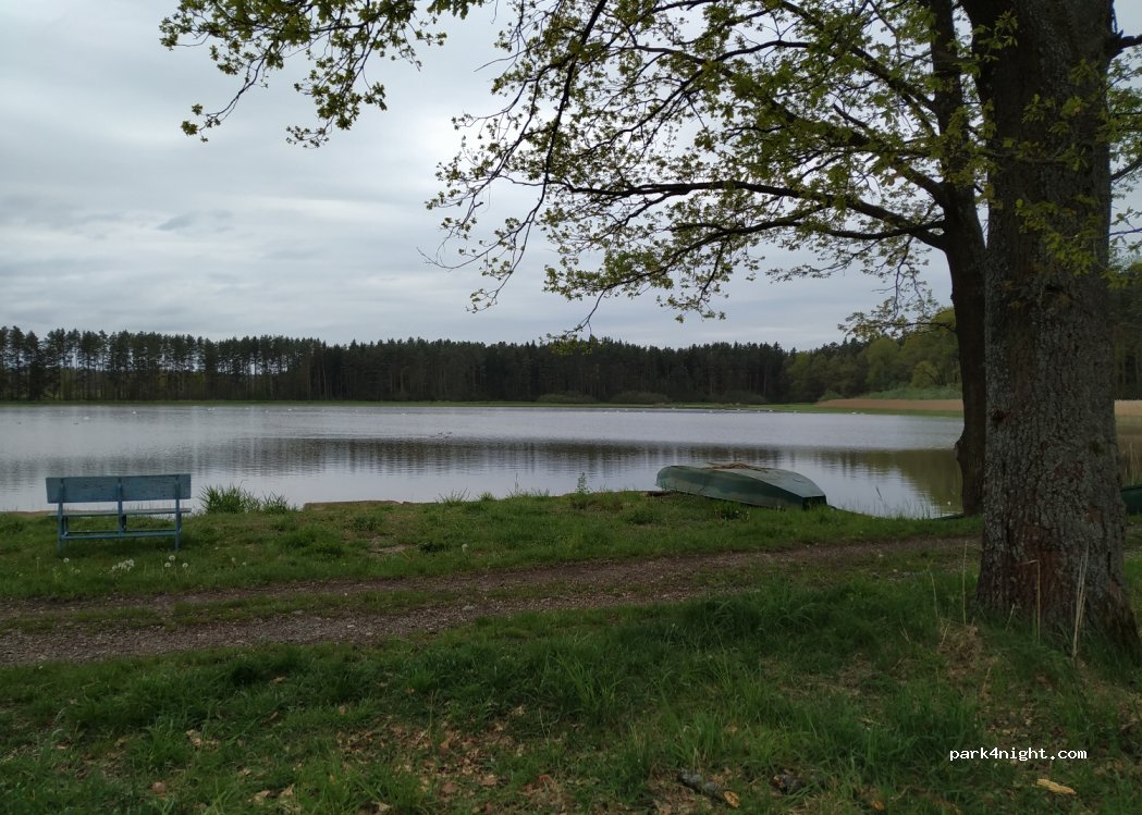 (379 01) Třeboň - Unnamed Road — foto 2