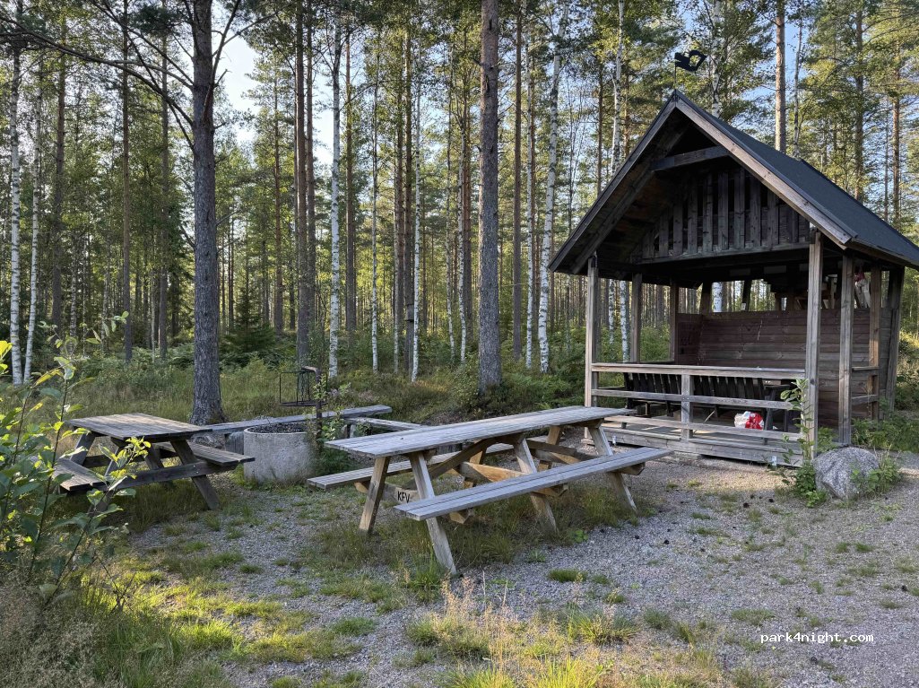 (548 74) Gårdsjö - — foto 3