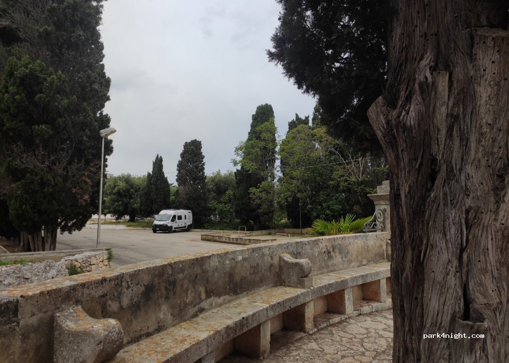 (72012) Carovigno - Contrada Belvedere — foto