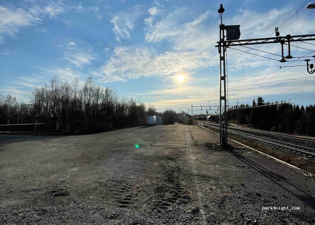 (830 15) Enafors - Unnamed Road — foto 2