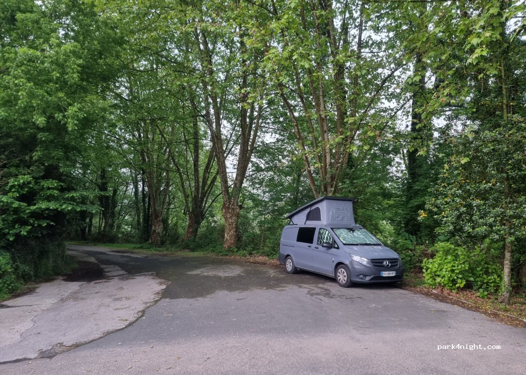 (31700) Elizondo - Unnamed Road — foto