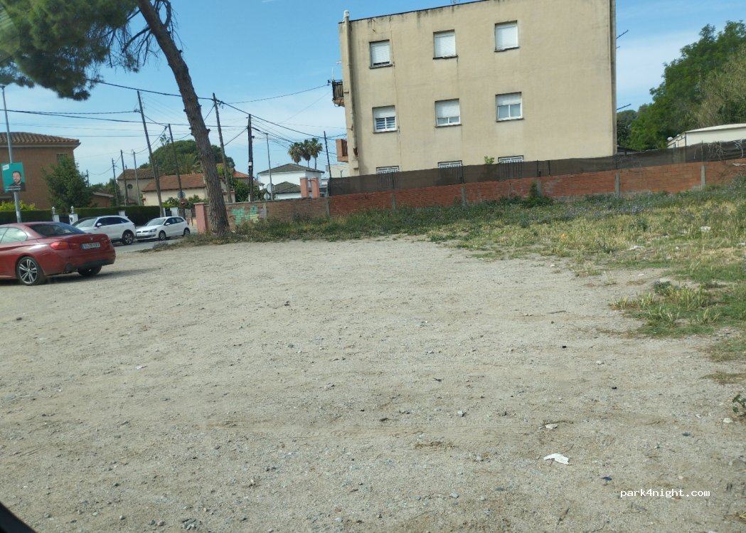 (08130) La Florida - 24 Carrer Nou — foto