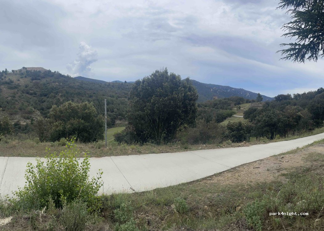 (17700) Els Límits - Unnamed Road — foto 2