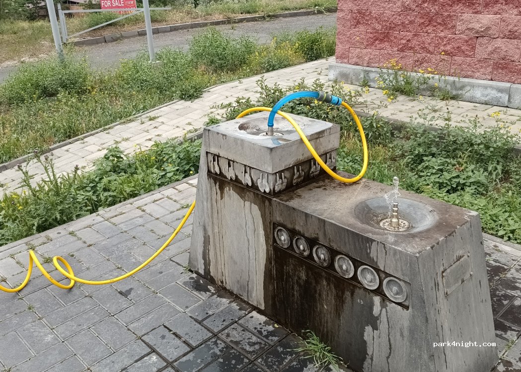 (0082) Yerevan - Unnamed Road — foto 3