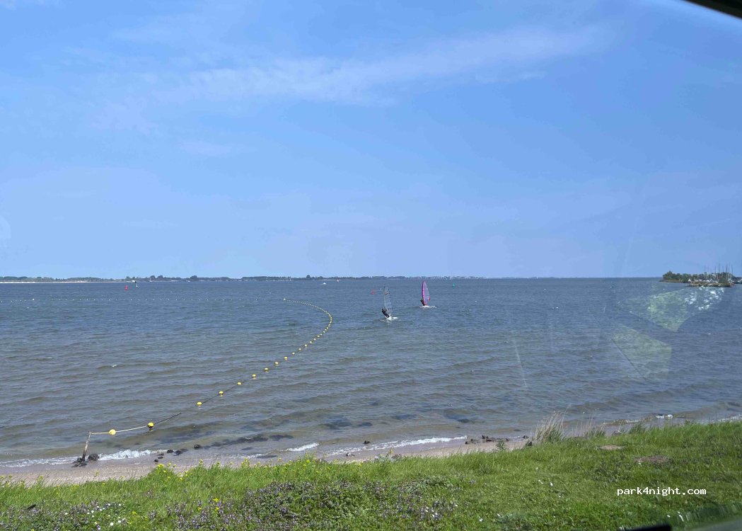 (3251) Stellendam - Unnamed Road — foto