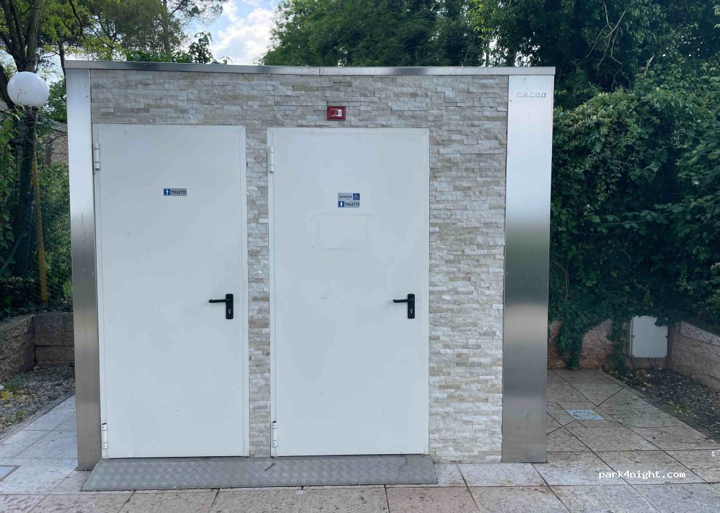 (37019) Peschiera del Garda - 14 Strada Bergamini — foto