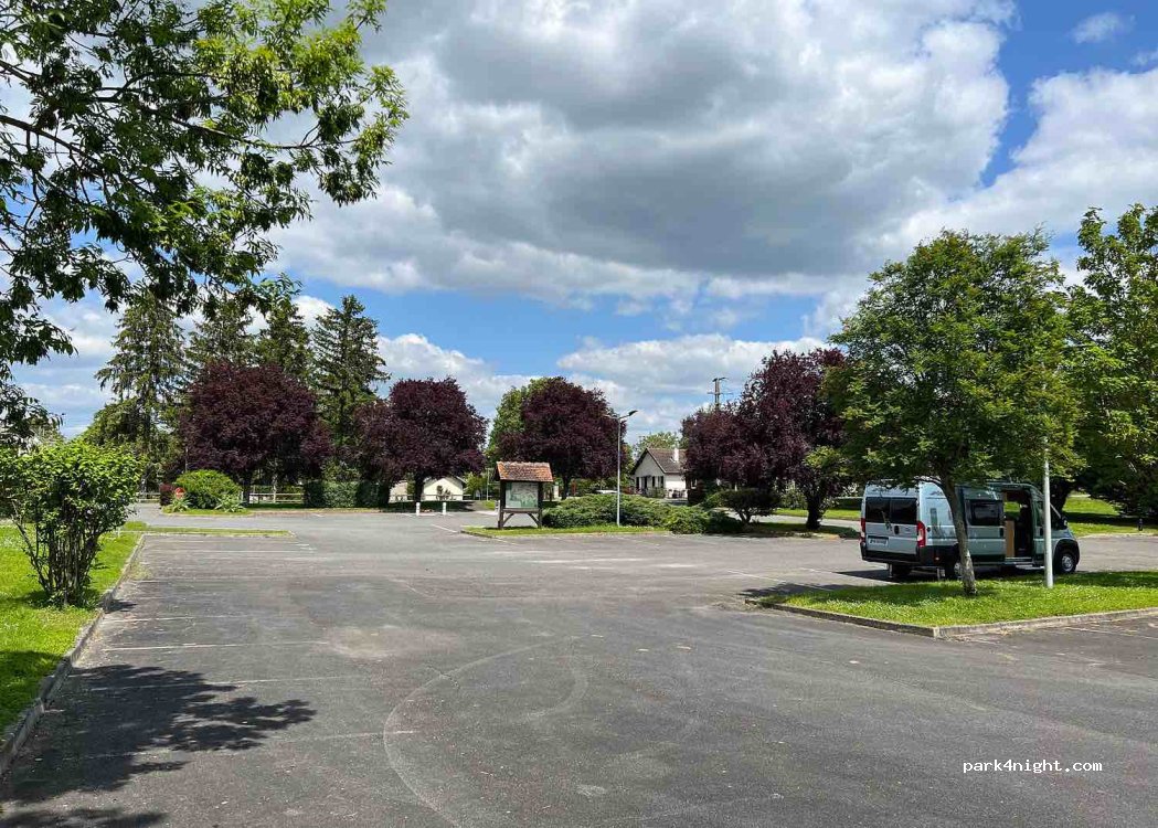 (45260) Noyers - 13 Rue des Genièvres — foto