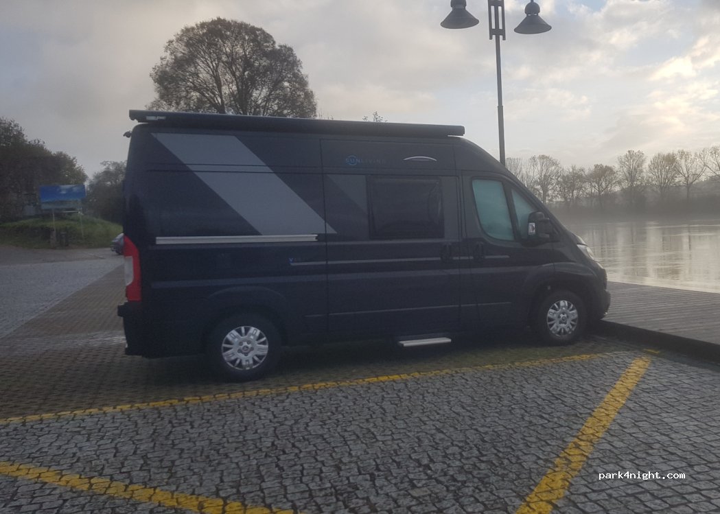 (36700) Tui - 15 Rúa Barca — foto 3