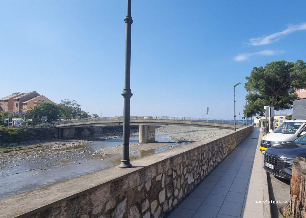(19013) Deiva Marina - Via XX Settembre — foto