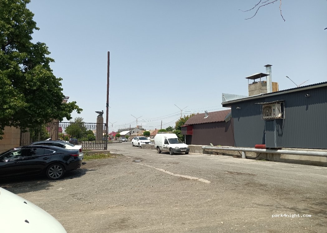 (1109) Vagharshapat - 1 Manushyan Street — foto 2