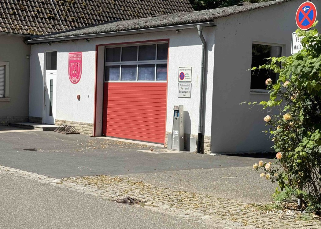 (97332) Volkach - 3 Maingasse — foto 2