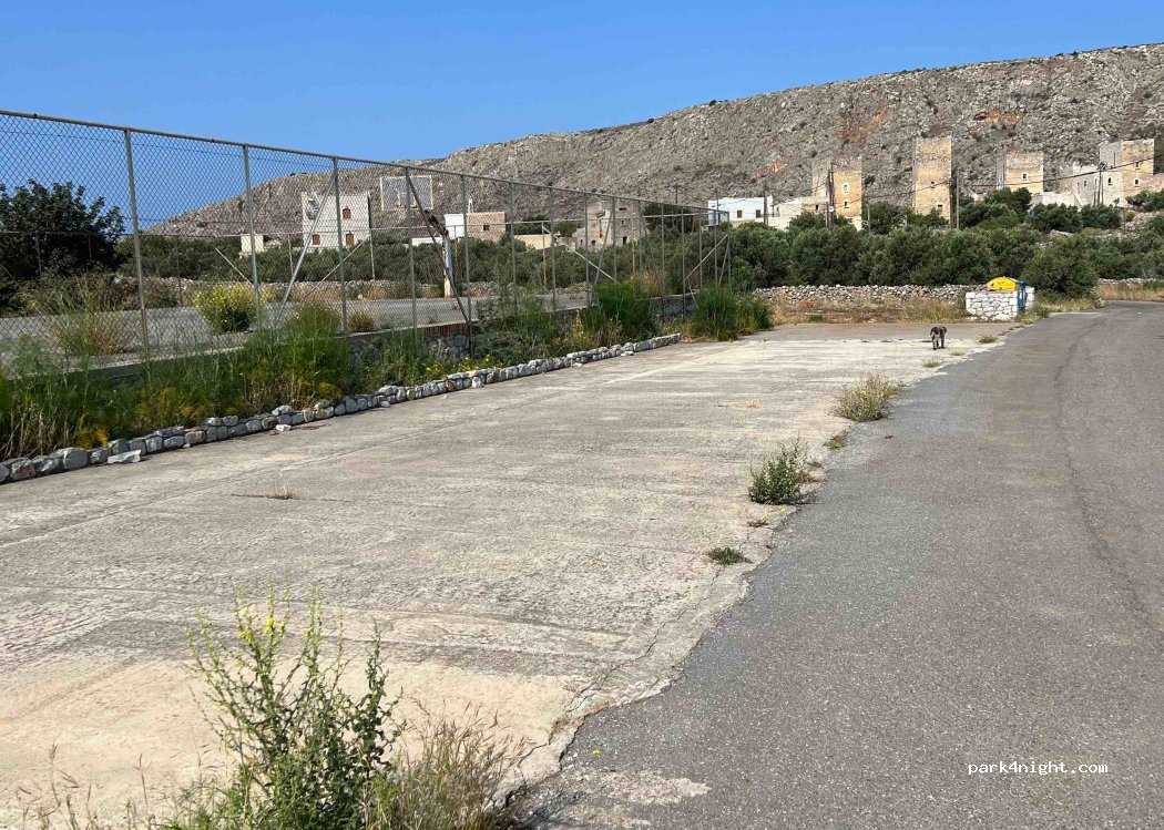 (230 71) Ochia - Unnamed Road — foto 2