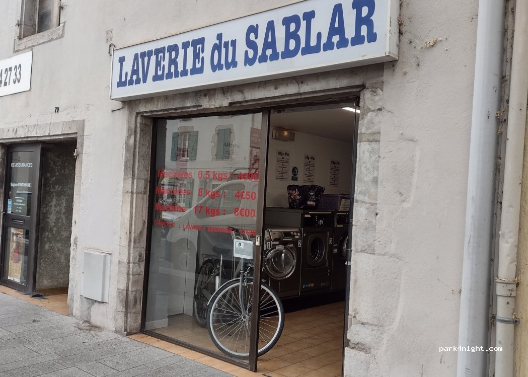 (40100) Dax - 74 Avenue Saint-Vincent de Paul — foto